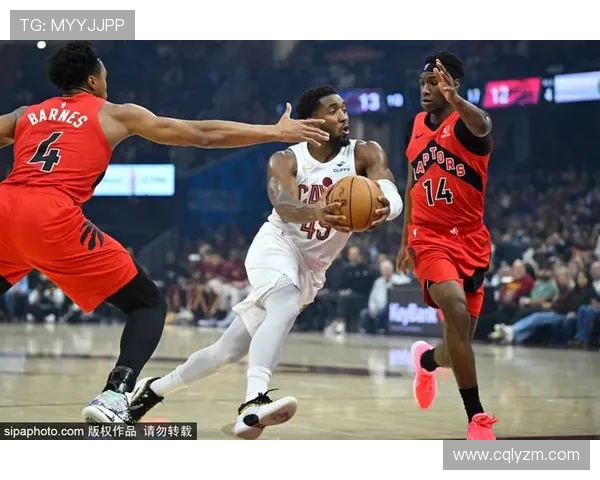 多伦多猛龙迎战强敌，季后赛争夺激烈，球队迎来关键时刻