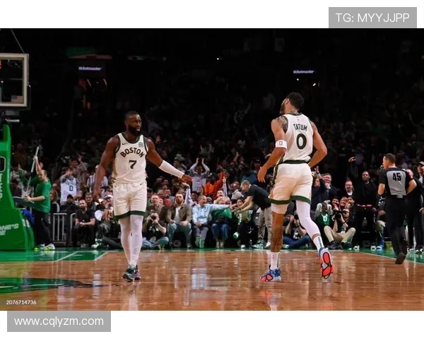 波士顿凯尔特人迎战强敌全力出击 争取季后赛席位挑战极限 波士顿凯尔特人迎战强敌全力出击 争取季后赛席位挑战极限